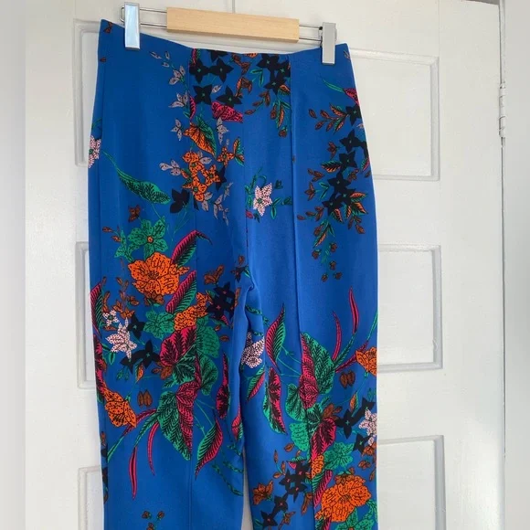 Diane Von Furstenberg silk blend printed high waisted pants - Picture 2 of 12